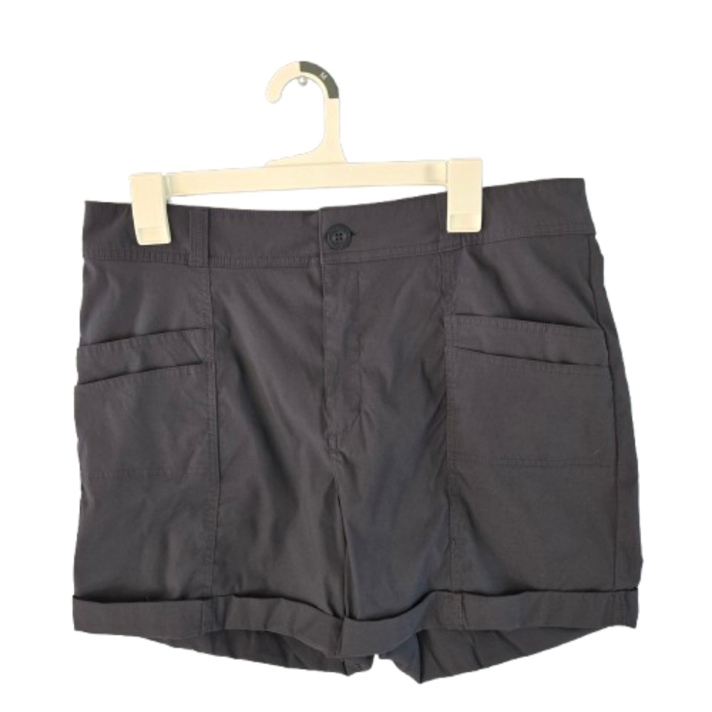 Eddie Bauer Double Pocket Ladies Shorts